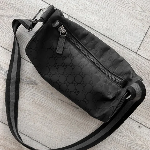 Rare Gucci Black Monogram Guccissima Belt Shoulder Bag Italy - Picture 8 of 14